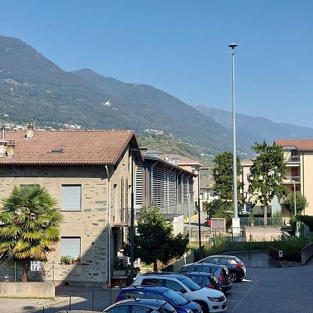 Ferienwohnung Bilocale Luminoso, Ottima Posizione Sondrio Exterior foto