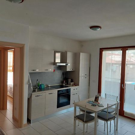 Ferienwohnung Bilocale Luminoso, Ottima Posizione Sondrio Exterior foto