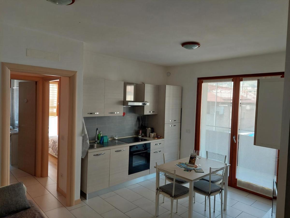 Ferienwohnung Bilocale Luminoso, Ottima Posizione Sondrio Exterior foto